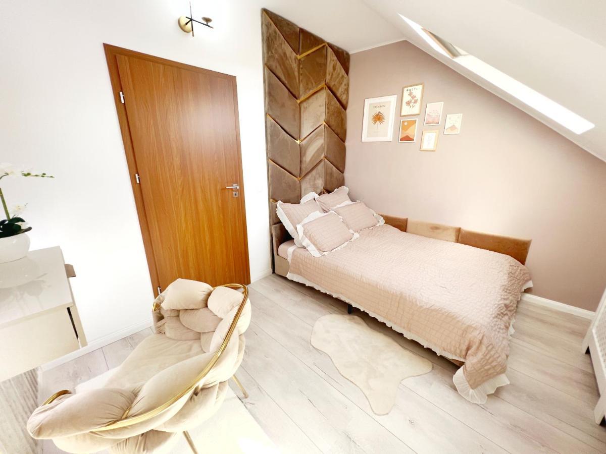 Bistriţa Studio Poienii - A Cozy Stay 5 Min Away From The Center מראה חיצוני תמונה